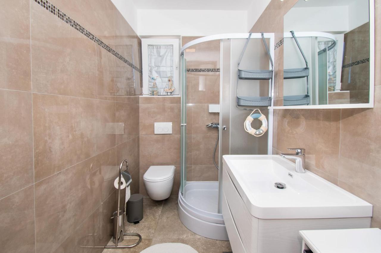 Apartman Benmi Vodice Eksteriør billede
